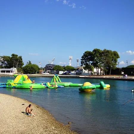 Prázdninový dům Holiday Home More Umag